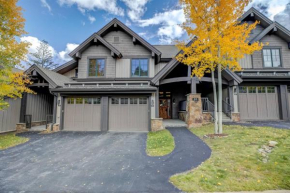 Ski-In 2 Bedroom Townhome At Mountain Thunder Breckenridge